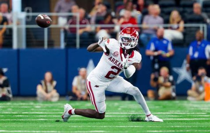 Andrew Armstrong Injury Update: Arkansas Razorbacks Wide Receiver Injured Against Florida Gators - SarkariResult