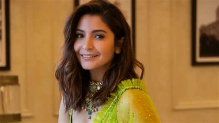 Anushka Sharma Net Worth: Details About Movie, Career, Age, Home, Income - SarkariResult