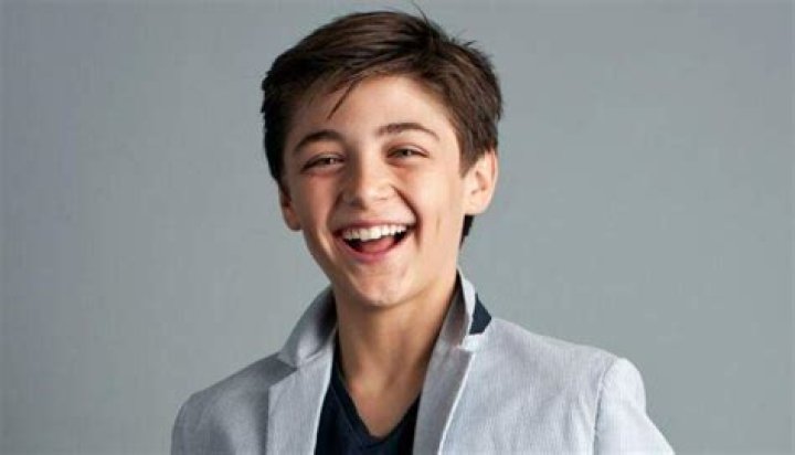 Asher Angel Height, Weight, Body Measurements, Shoe Size