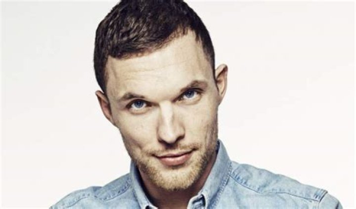 Ed Skrein Height, Weight, Body Measurements, Shoe Size