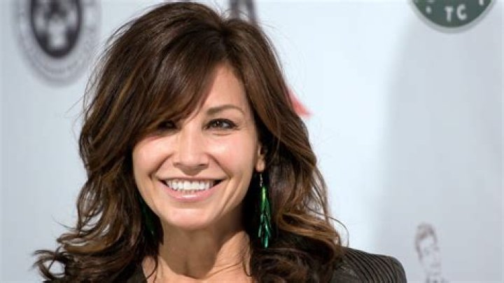 Gina Gershon Net Worth: Details About Movie, Career, Age, Wealth, Income - SarkariResult