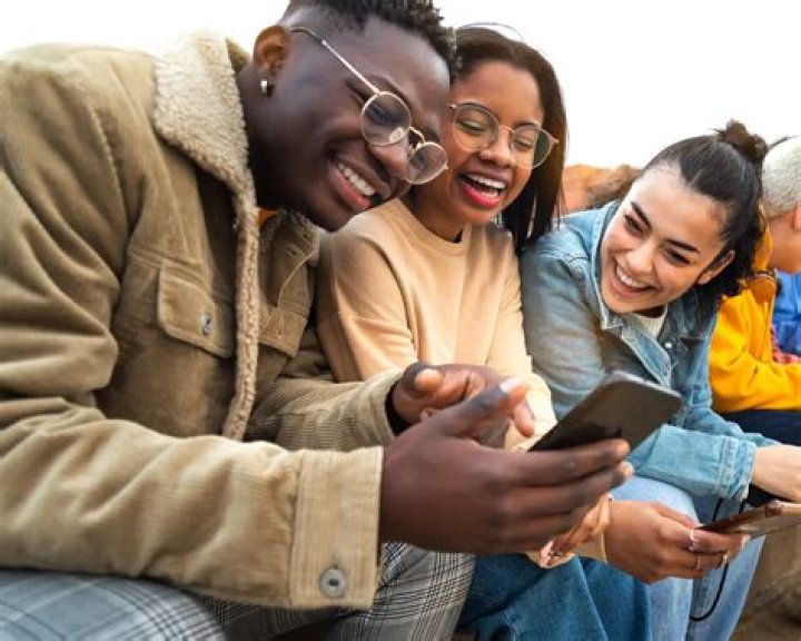 How to Fix / Solve Fetch Daily Reward Not Showing Up - SarkariResult