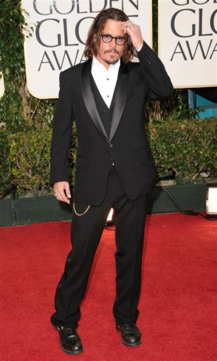 Johnny Depp Height, Weight, Body Measurements, Shoe Size