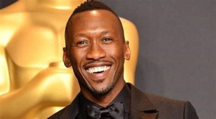 Mahershala Ali Height, Weight, Body Measurements, Shoe Size
